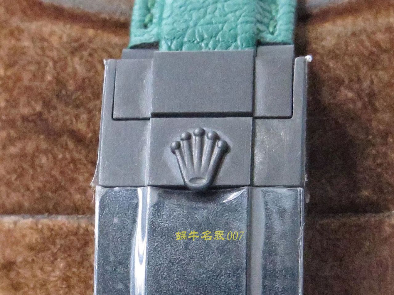   TW厂劳力士  劳力士ROLEX宇宙计时迪通拿系列之全碳纤维海外定制版 / R367
