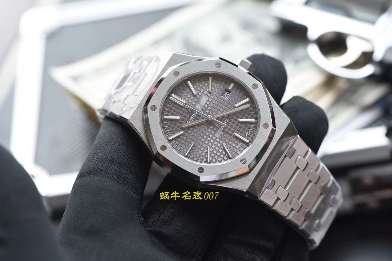   FK厂爱彼  爱彼皇家橡树系列15400ST.OO.1220ST.02，15400ST.OO.1220ST.04腕表 / AP171