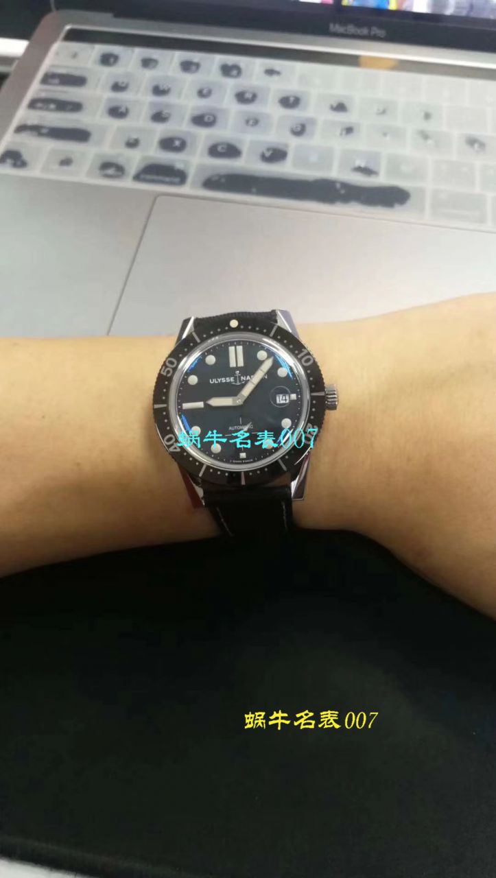 视频评测雅典表Ulysse Nardin Diver潜水表系列Le Locle 勒洛克潜水腕表3203-950 / YD012MM