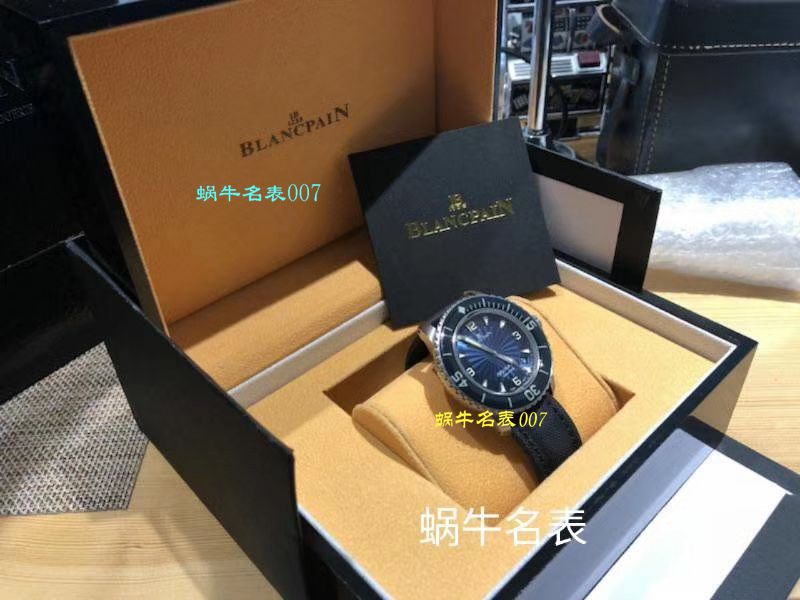 视频评测ZF  宝珀Blancpain 五十噚超薄机芯系列 5015D-1140-52B蓝面腕表 / BP035