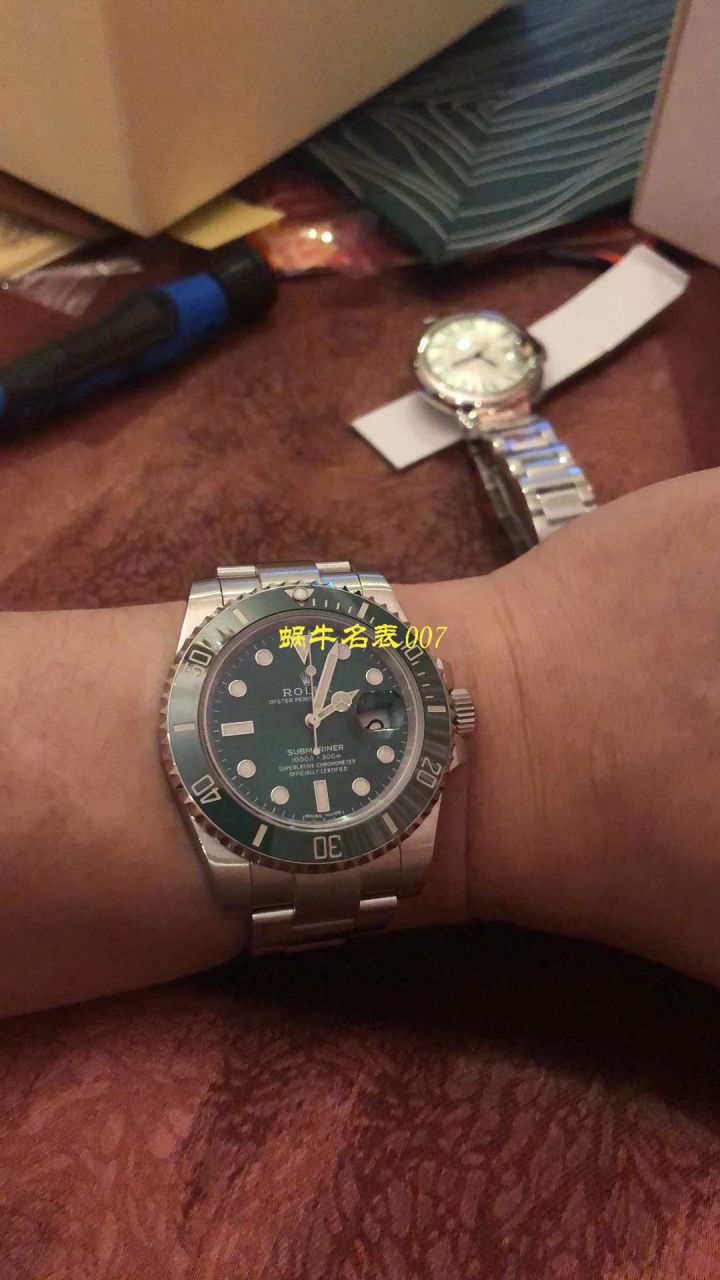   哪里能买到好的瑞士表视频评测NOOB厂迄今为止最强ROLEX绿水鬼～V9版本黑水鬼 / FK07