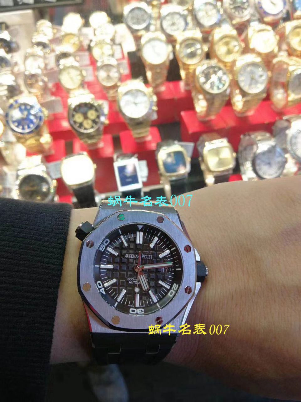   JF视频评测爱彼皇家橡树离岸型系列15703ST.OO.A002CA.01腕表，全新V9S超强版正式闪亮登场 / AP156
