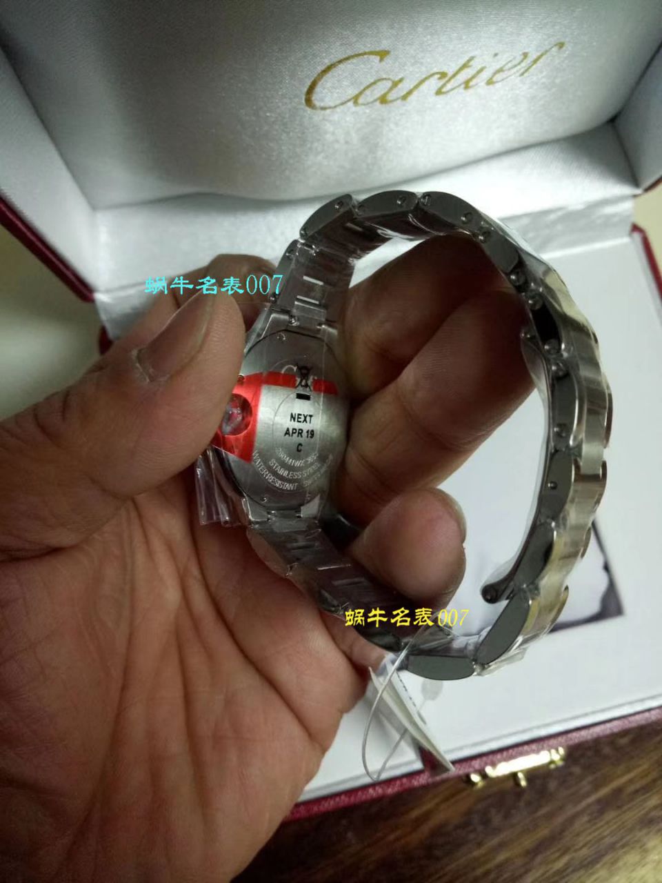   视频测评V6厂高卡地亚蓝气球系列W6920084女士33毫米石英腕表 / KAC080