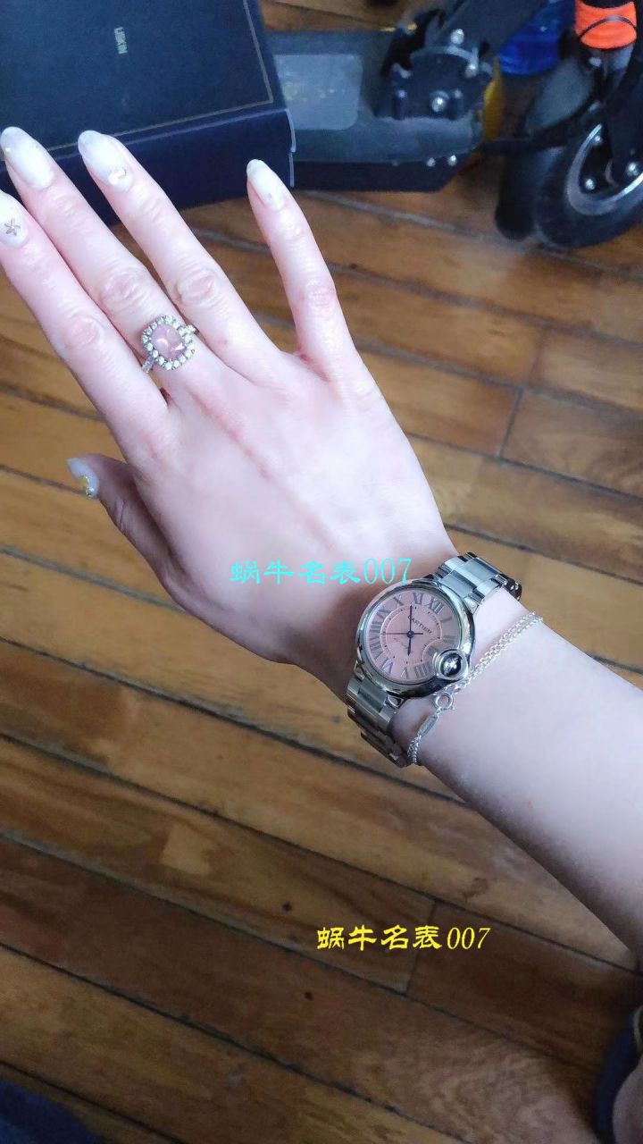   视频测评HBBV6  卡地亚蓝气球系列W6920100女士33毫米机械版本腕表 / K060