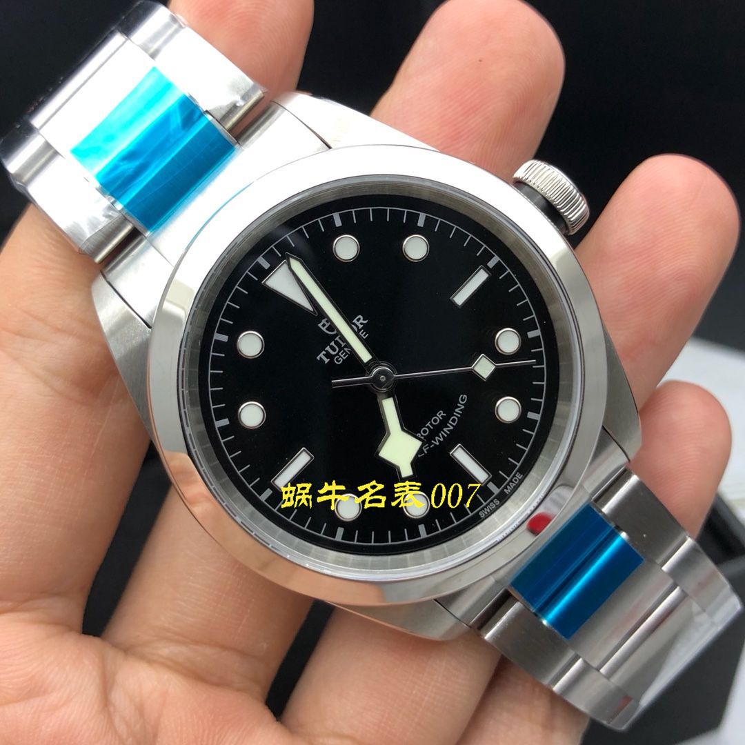   渠道原单  帝舵碧湾系列M79540-0004腕表 / DT037