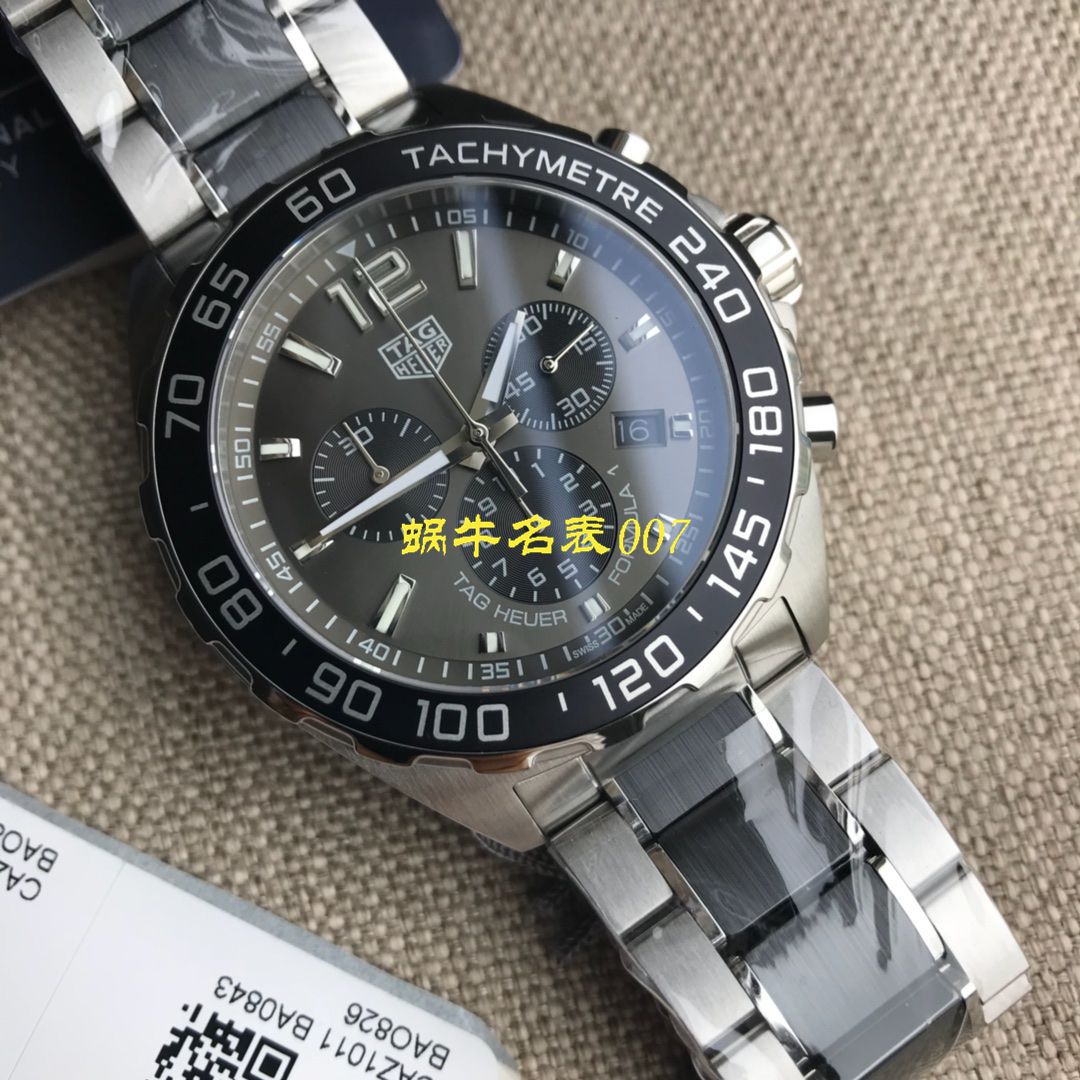   渠道原单Tagheuer石英计时表  泰格豪雅竞潜系列CAY111B.BA0927，CAY111A.BA0927腕表 / TG077