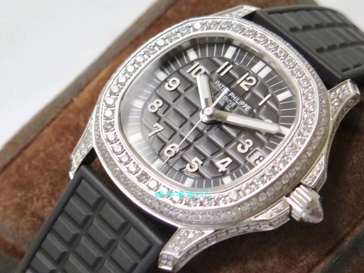   PPF厂PATEK PHILIPPE表  百达翡丽AQUANAUT5069G-001 白金女士腕表 / BD230