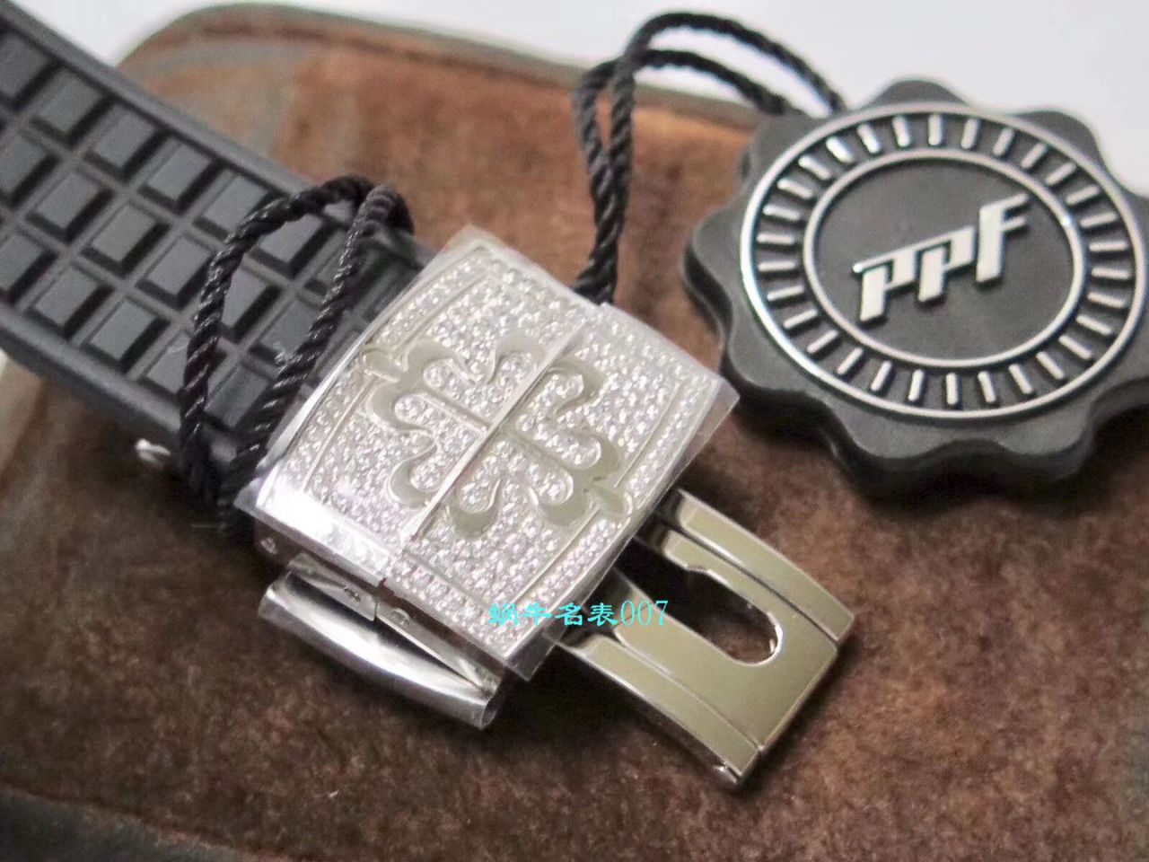   PPF厂PATEK PHILIPPE表  百达翡丽AQUANAUT5069G-001 白金女士腕表 / BD230