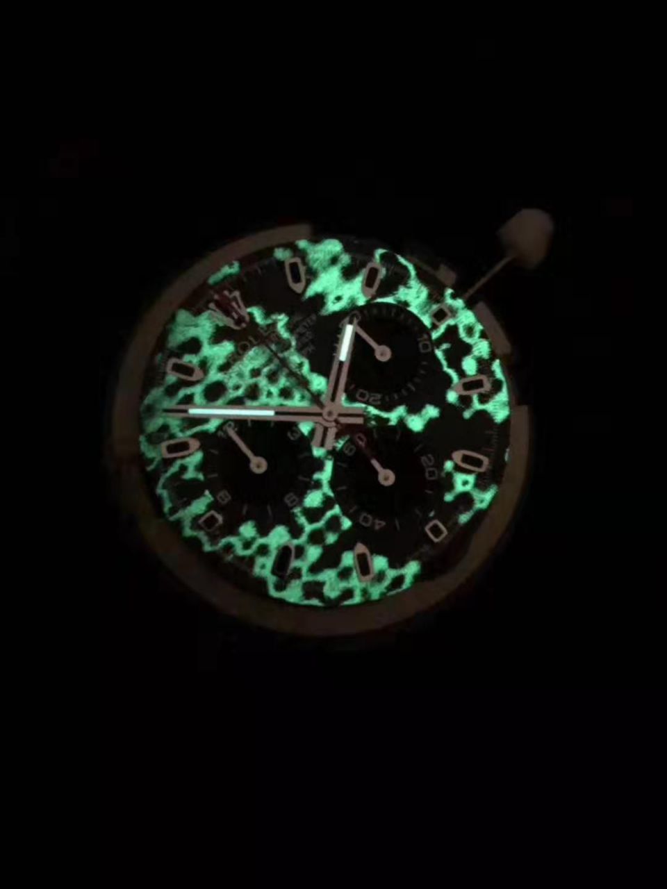   TW厂劳力士  劳力士ROLEX宇宙计时迪通拿系列之全碳纤维海外定制版 / R367