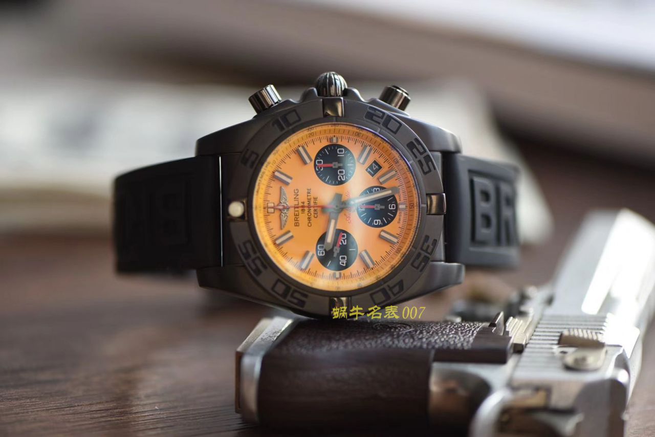   GF厂Breitling大黄蜂  百年灵机械计时系列MB0111C3|I531|262S|M20DSA.2腕表 / BL112