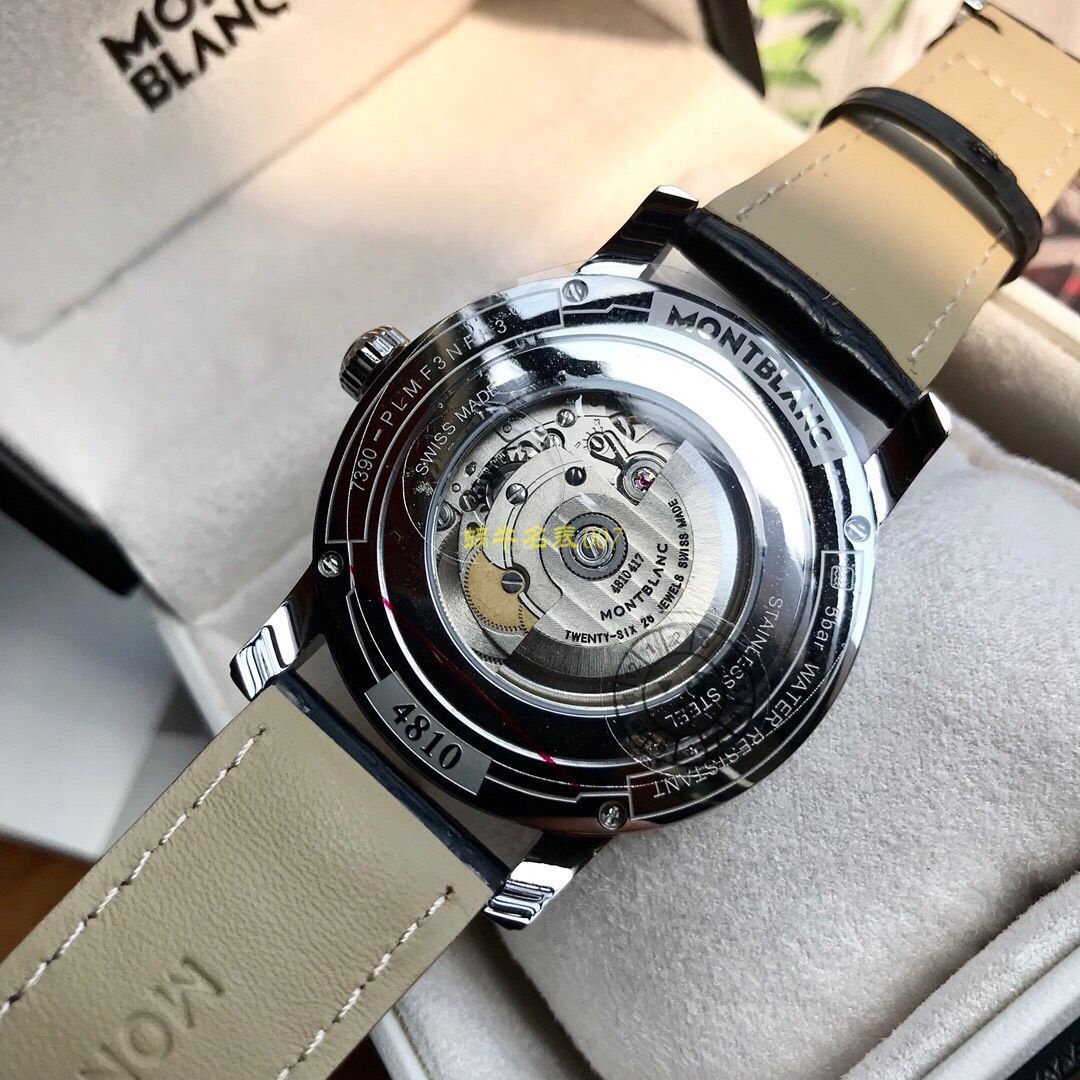   渠道原单MONTBLANC  万宝龙4810系列U0115937、U0115936腕表 / M019