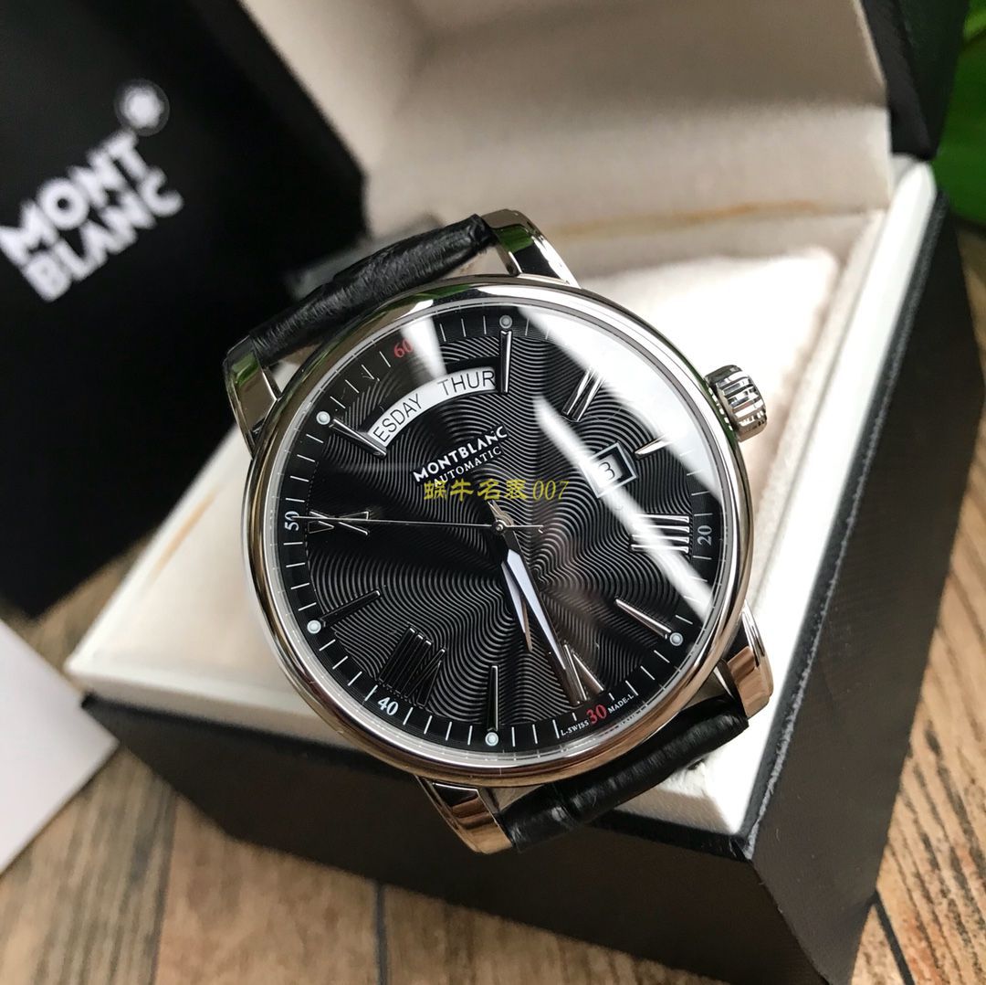   渠道原单MONTBLANC  万宝龙4810系列U0115937、U0115936腕表 / M019