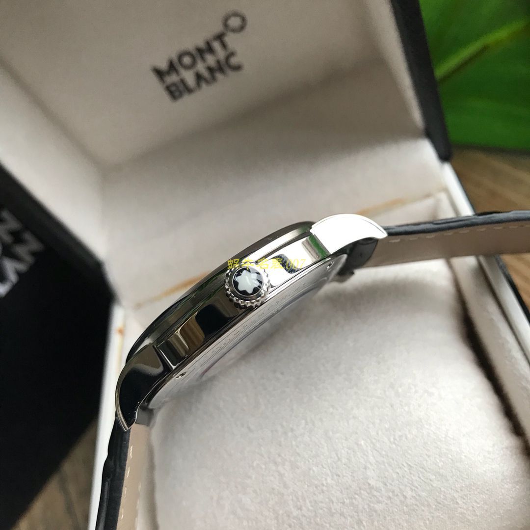   渠道原单MONTBLANC  万宝龙4810系列U0115937、U0115936腕表 / M019