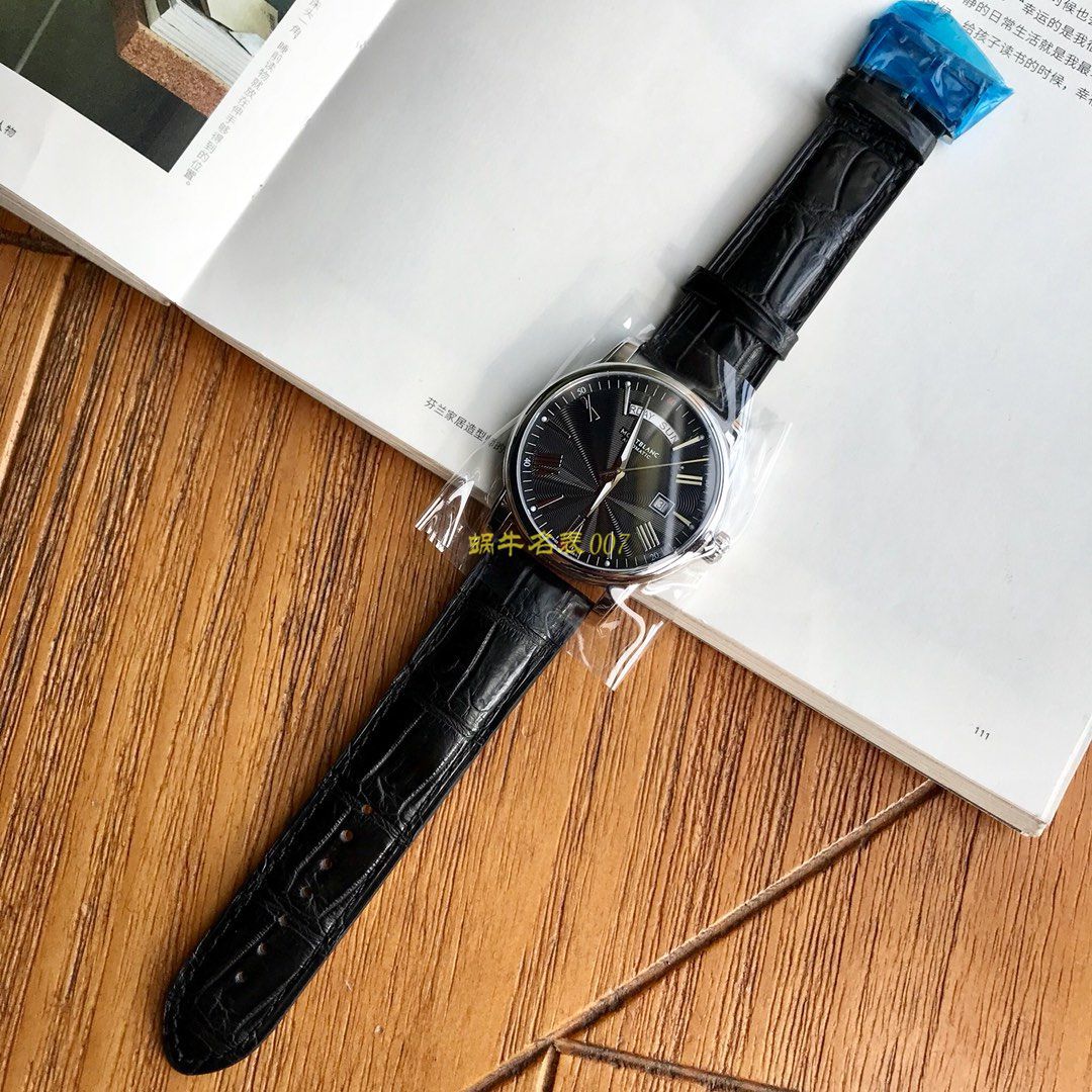   渠道原单MONTBLANC  万宝龙4810系列U0115937、U0115936腕表 / M019