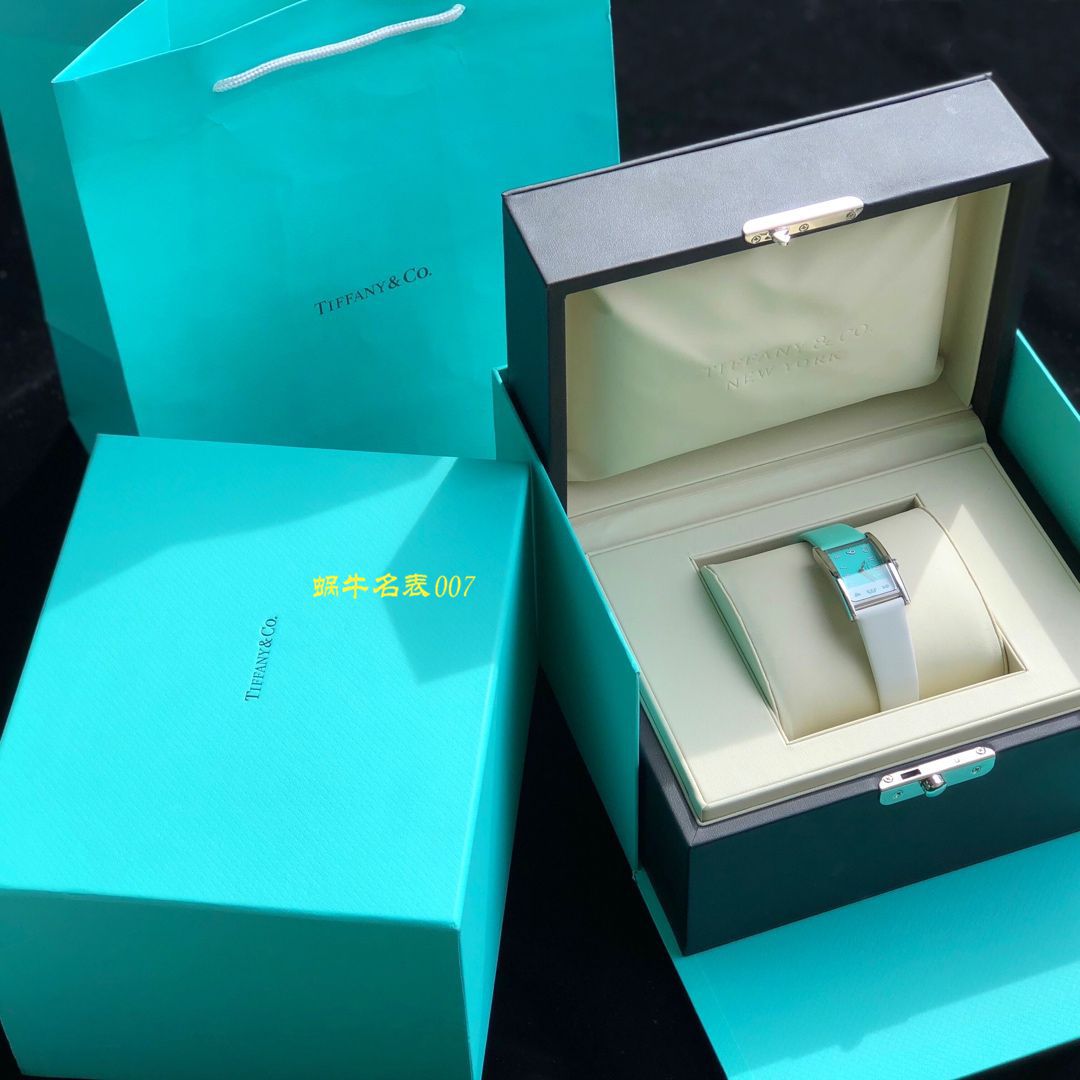   渠道定制  蒂芙尼拼面夜光手表，世界上最迷人的蓝面，tiffany blue女装腕表！ / Tiffany01