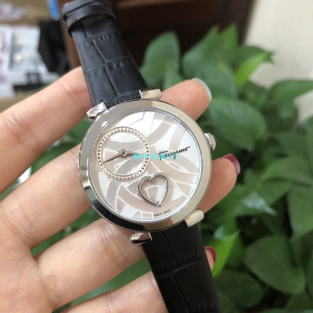   渠道原单迪丽热巴同款系列   菲拉格慕Ferragamo-Cuore Ferragamo系列-FE298 0016石英女表 / FEL012