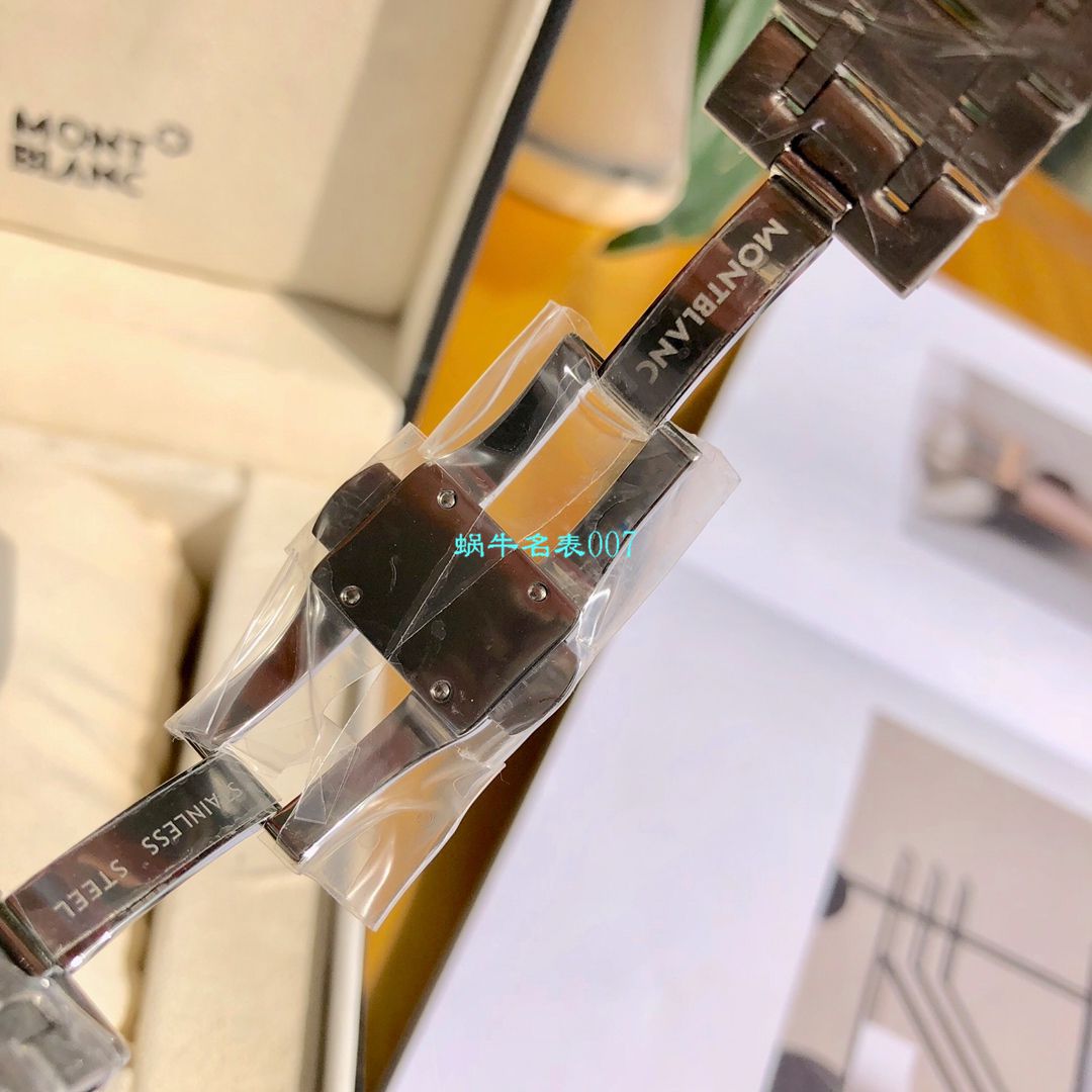   MONTBLANC渠道原单  万宝龙传承典藏系列U0111581腕表 / M022