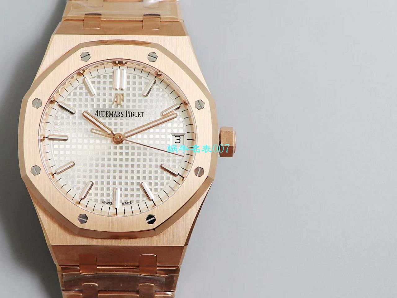   OM厂Audemars Piguet表  爱彼皇家橡树系列15500OR.OO.1220OR.01，15500OR.OO.D002CR.01腕表 / AP181
