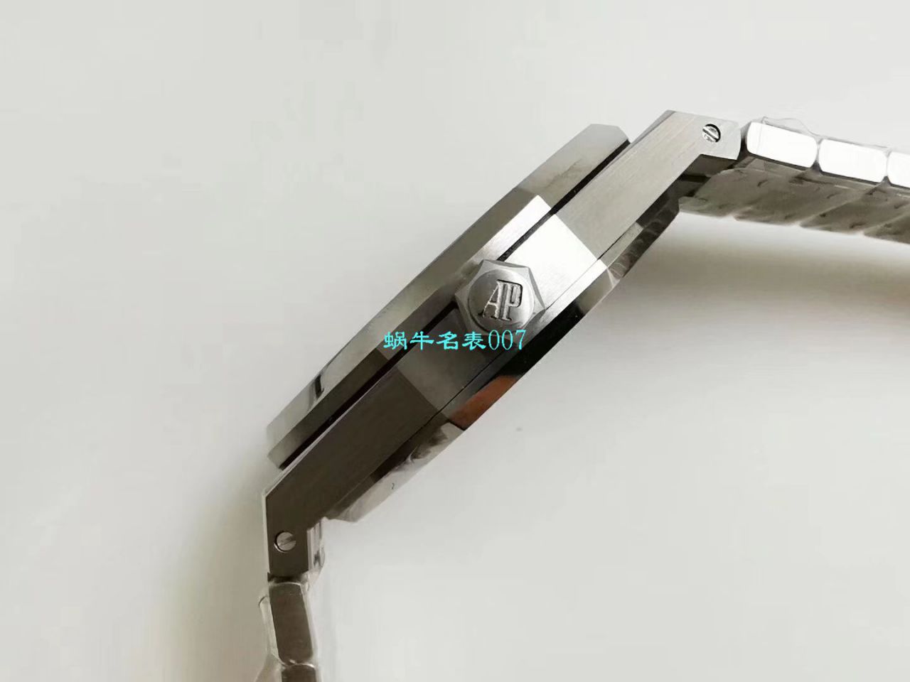   OM厂表  爱彼皇家橡树系列15500ST.OO.1220ST.01，15500ST.OO.1220ST.02，15500ST.OO.1220ST.03腕表 / AP180