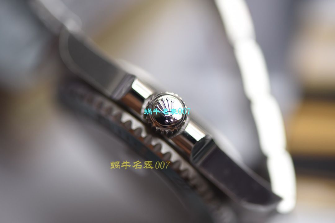 视频评测最完‎美​Rolex绿水鬼‎SUBN厂V10升​级版  劳力士潜航者型系列116610LV-97200绿盘腕表 / R392
