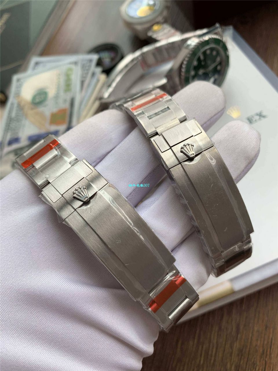 视频评测最完‎美​Rolex绿水鬼‎SUBN厂V10升​级版  劳力士潜航者型系列116610LV-97200绿盘腕表 / R392