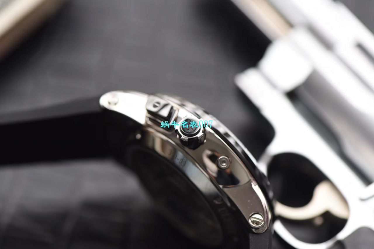 视频评测TWA厂Ulysse Nardin  雅典表复杂功能万年历腕表系列 329-00-3腕表 / YD018