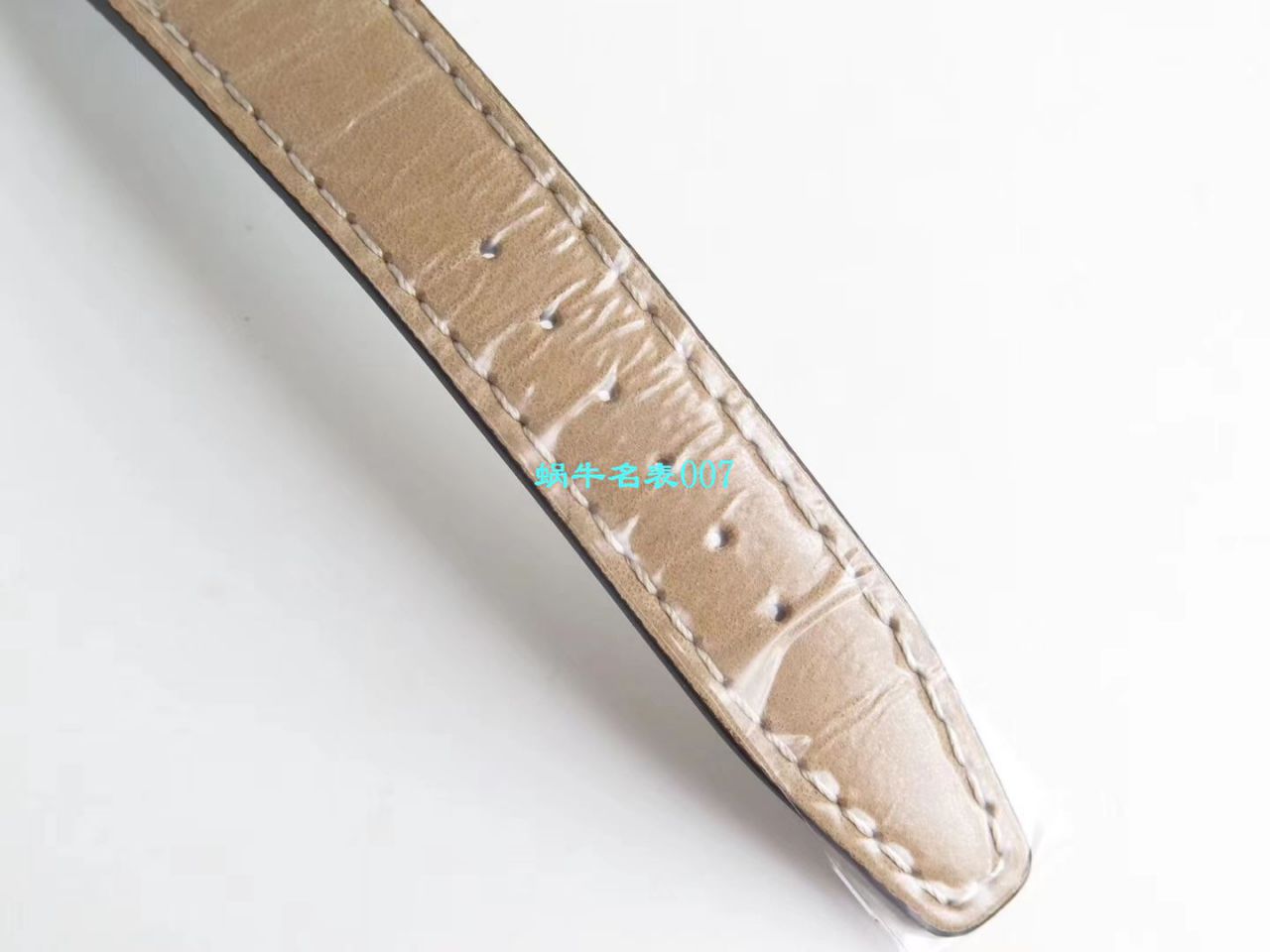   KRF高帝舵碧湾系列M79500-0005腕表 / DT031