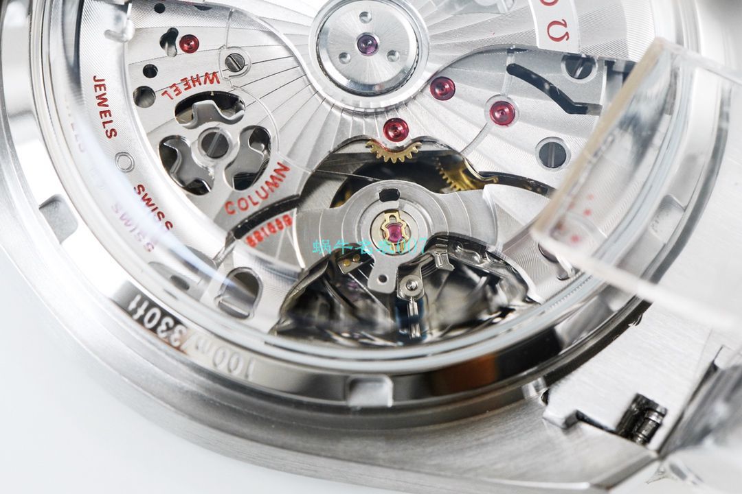 OM厂欧米茄赛车计时码表  SPEEDMASTER  超霸329.30.44.51.01.002，329.33.44.51.01.001腕表 / M633