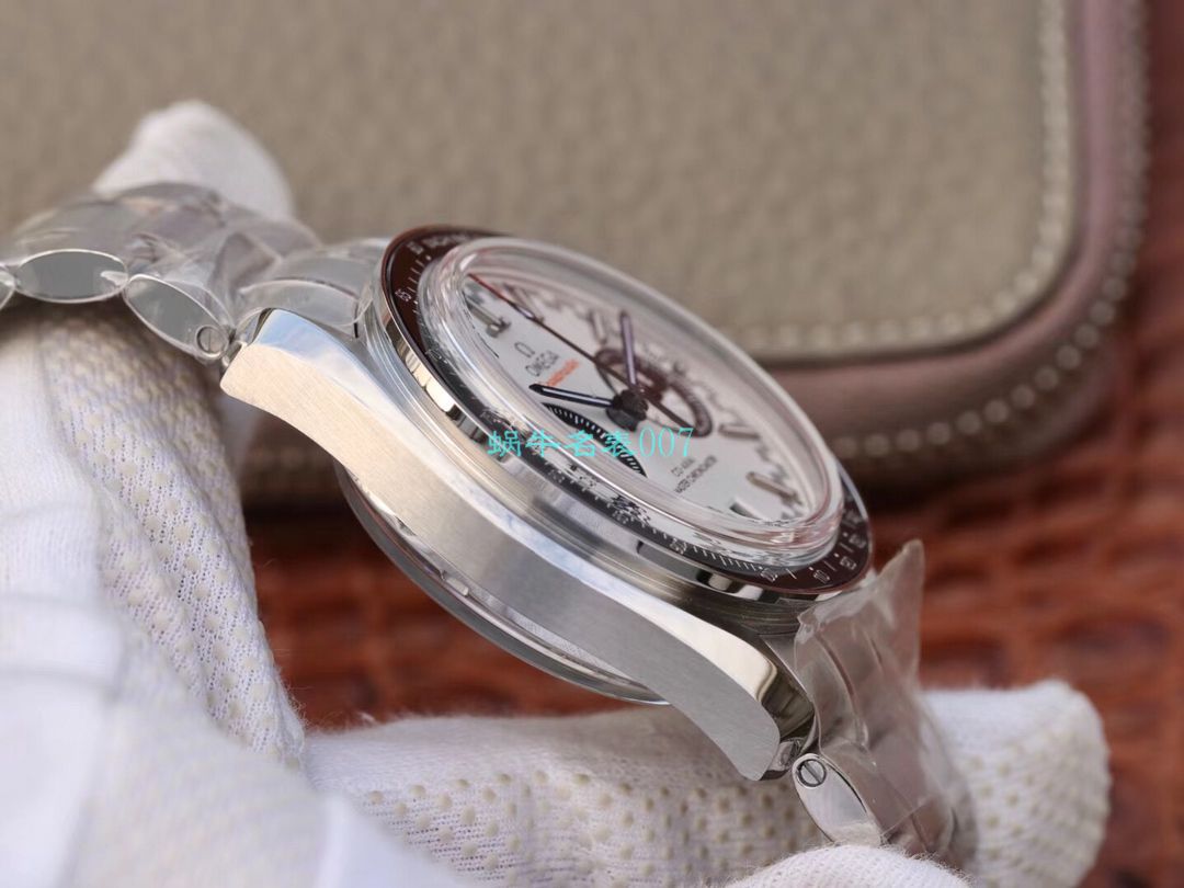 OM厂欧米茄赛车计时码表  SPEEDMASTER  超霸329.30.44.51.01.002，329.33.44.51.01.001腕表 / M633