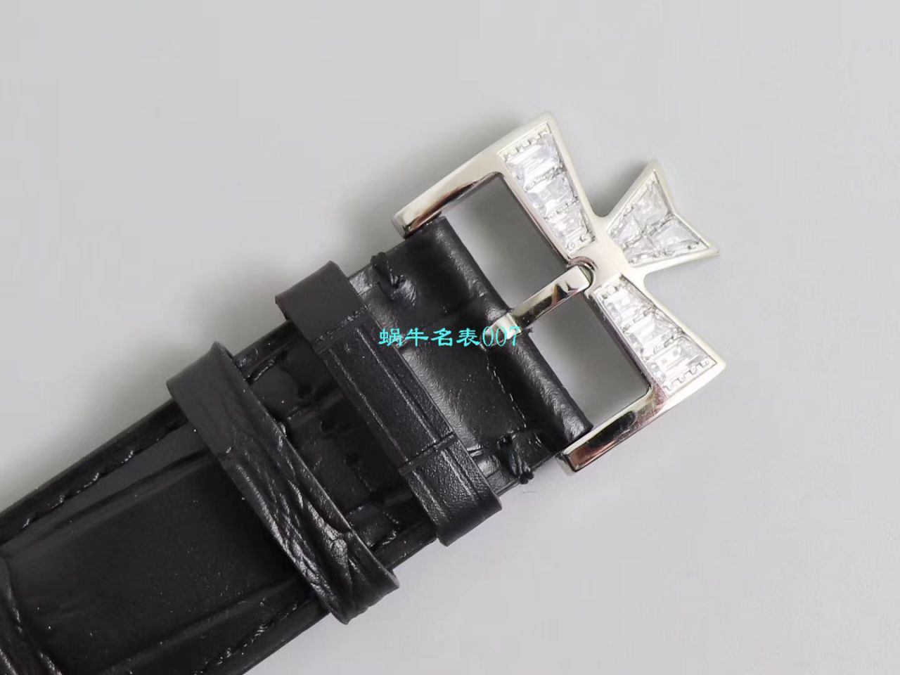   DM厂又一奢华精品镶嵌308颗奢华方钻  江诗丹顿传袭TRADITIONNELLE系列82760/000G-9852男士腕表 / JS210