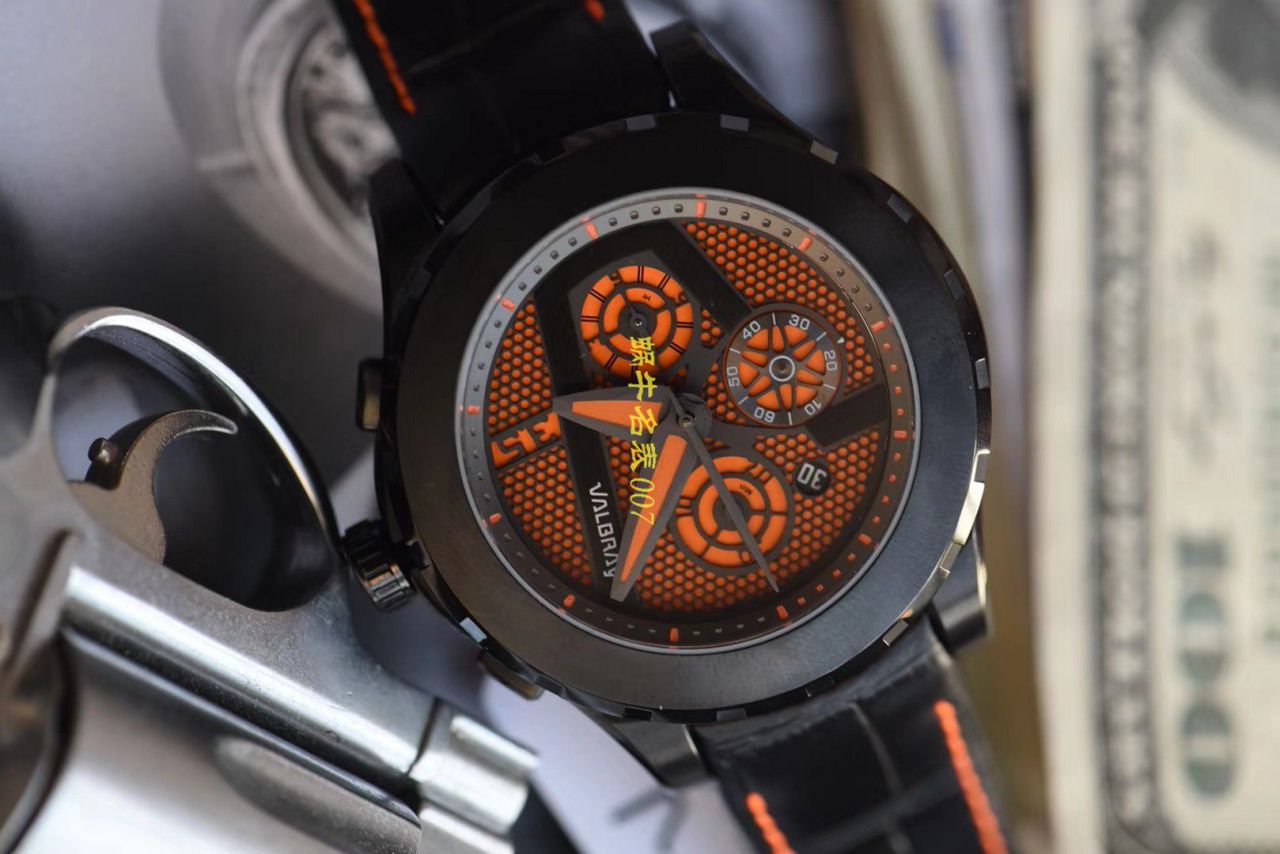   TANK厂徕卡100周年纪念 特别版EL1 Chronograph腕表  / leica03