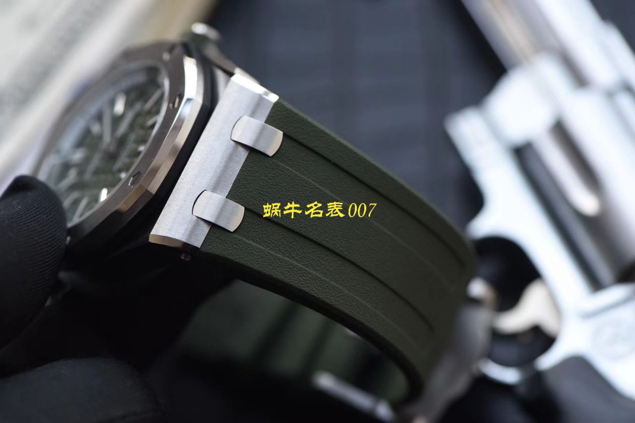   JF厂15710ST＂军绿＂系列  爱彼皇家橡树离岸型15710ST.OO.A052CA.01腕表 / AP181