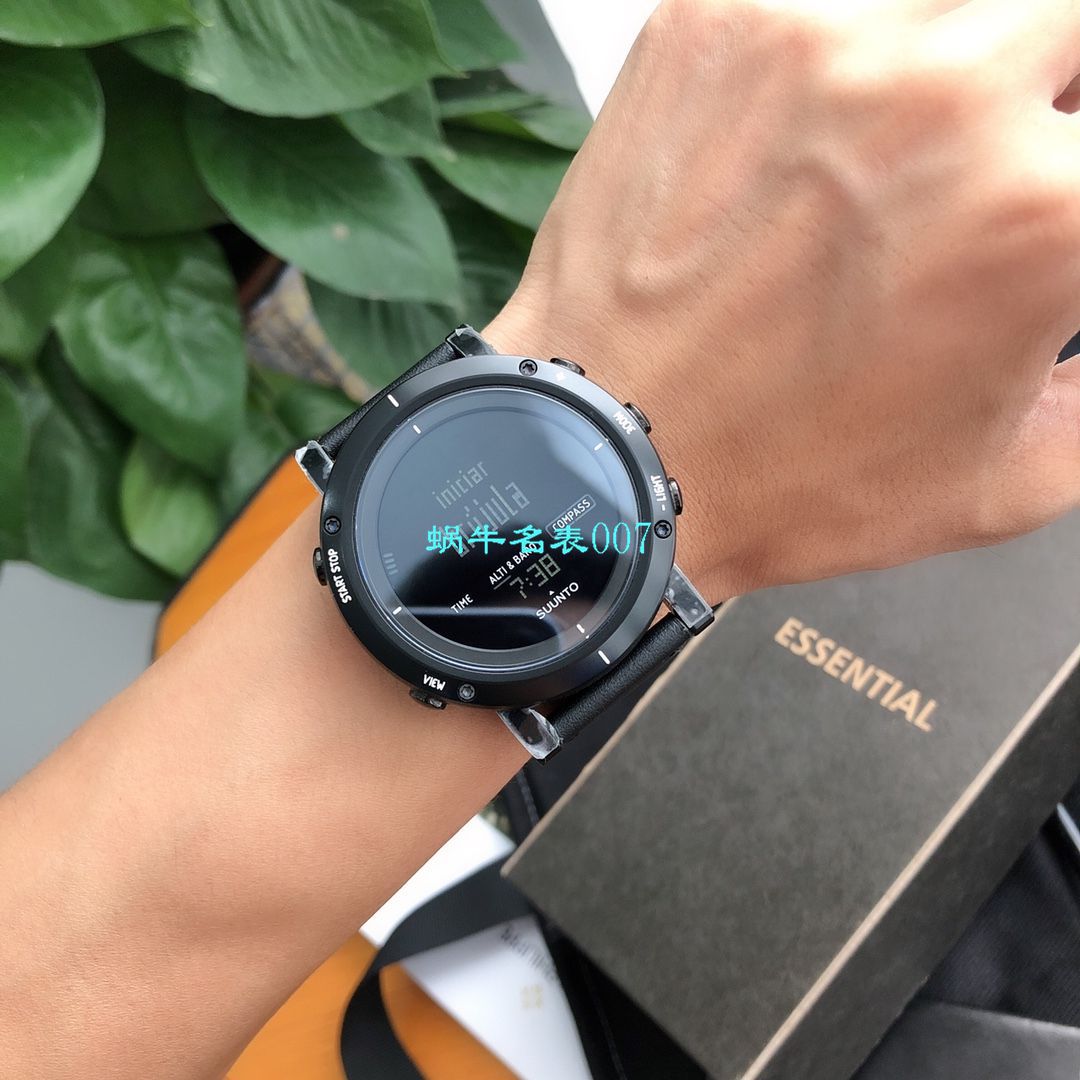   原单保真！专柜什么样就什么样！  松拓SUUNTO-Essential本源系列 / SUUNTO07