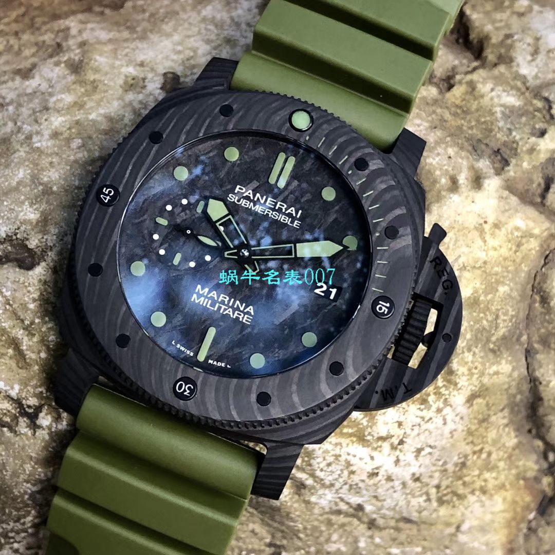   VS厂新品军绿面英雄情结  沛纳海SUBMERSIBLE 潜行系列PAM00961腕表 / VSPAM961