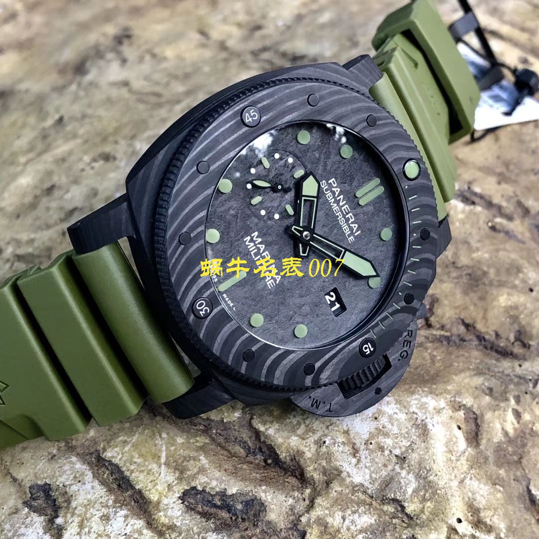   VS厂新品军绿面英雄情结  沛纳海SUBMERSIBLE 潜行系列PAM00961腕表 / VSPAM961