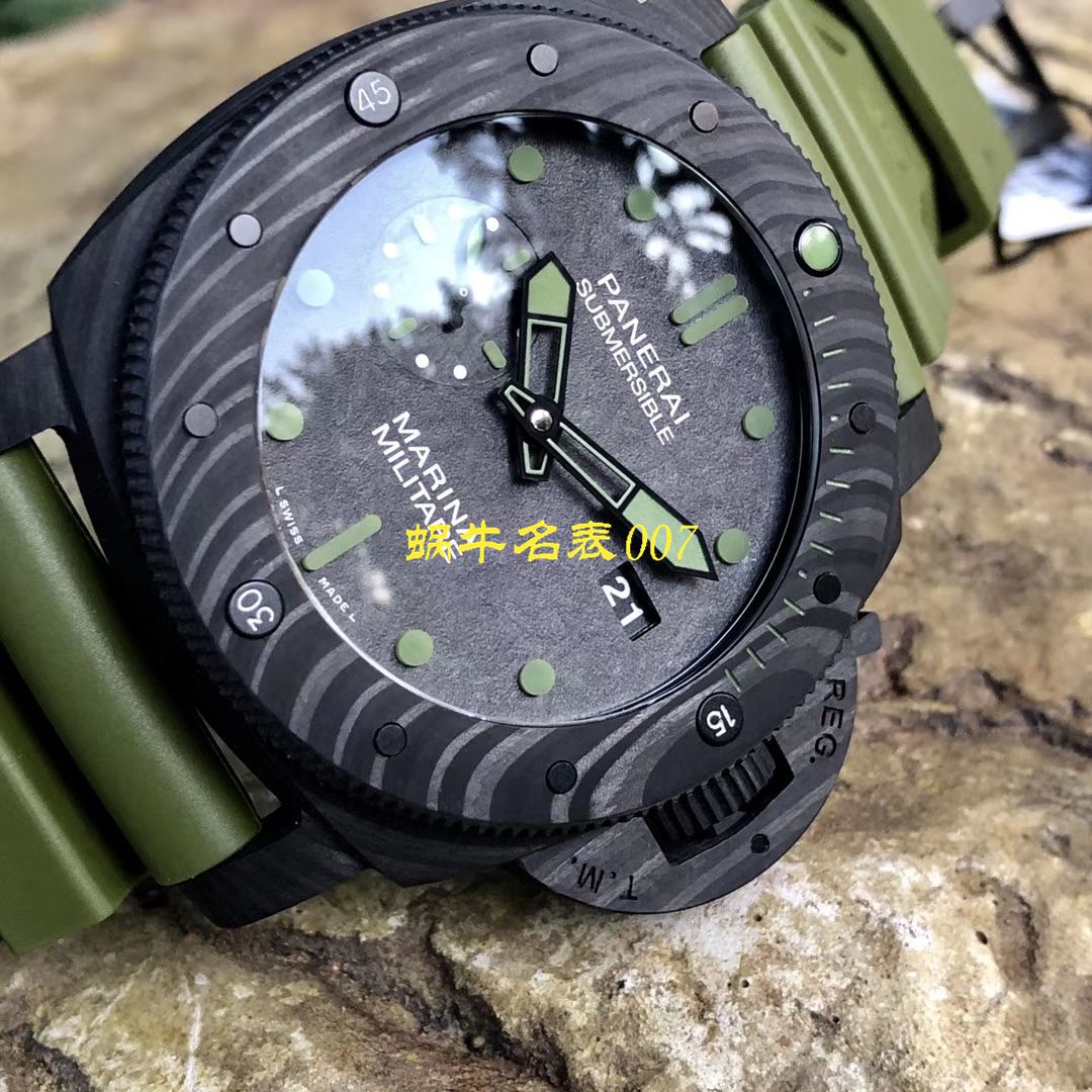   VS厂新品军绿面英雄情结  沛纳海SUBMERSIBLE 潜行系列PAM00961腕表 / VSPAM961