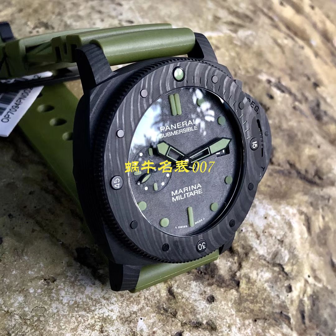   VS厂新品军绿面英雄情结  沛纳海SUBMERSIBLE 潜行系列PAM00961腕表 / VSPAM961