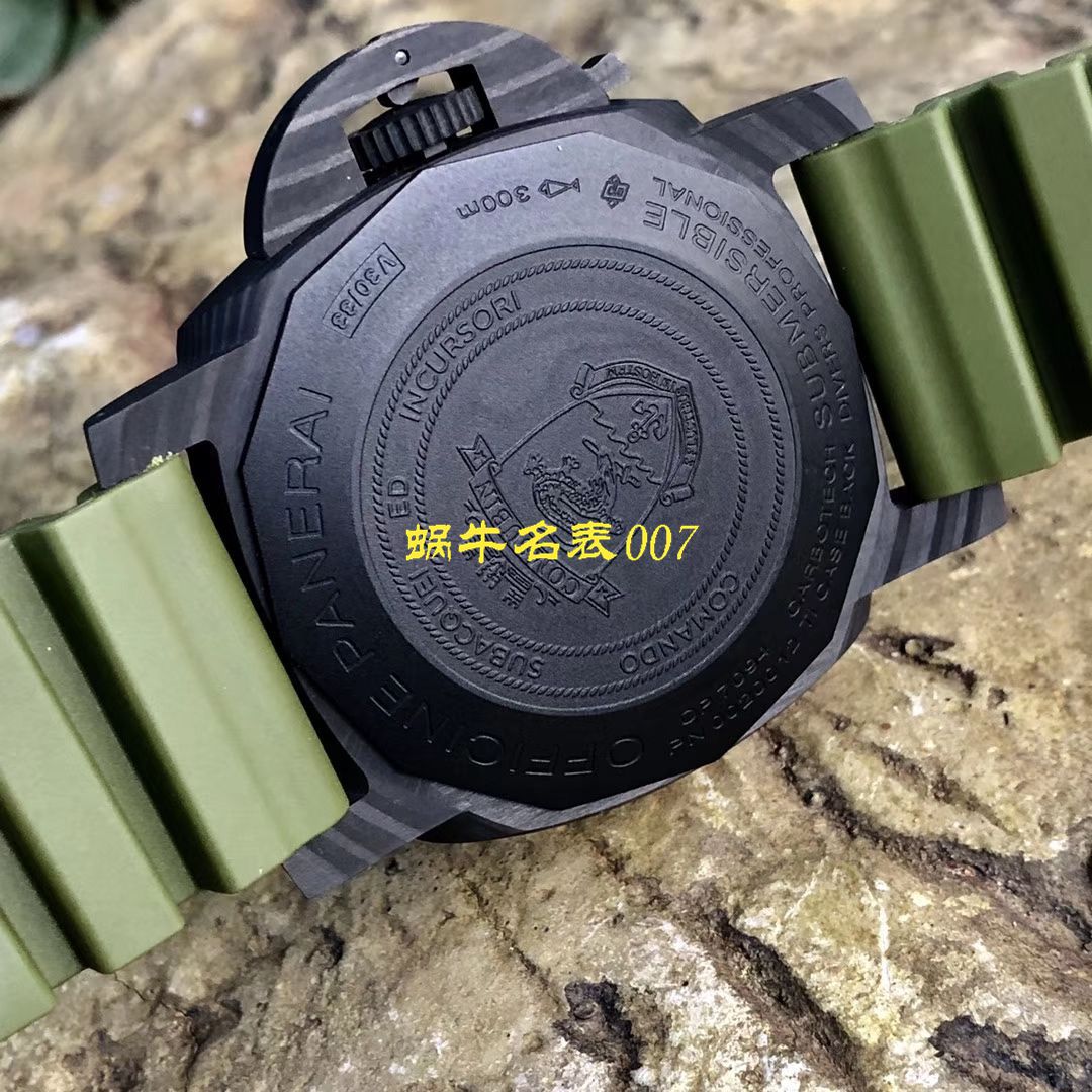   VS厂新品军绿面英雄情结  沛纳海SUBMERSIBLE 潜行系列PAM00961腕表 / VSPAM961