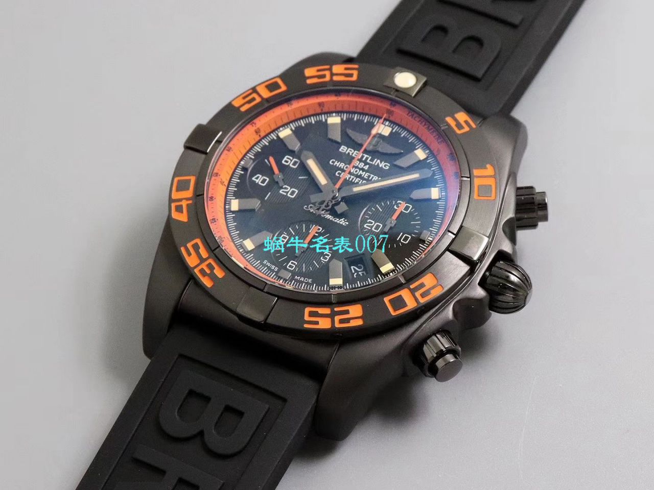   GF厂Breitling大黄蜂  百年灵机械计时系列MB0111C3|I531|262S|M20DSA.2腕表 / BL112