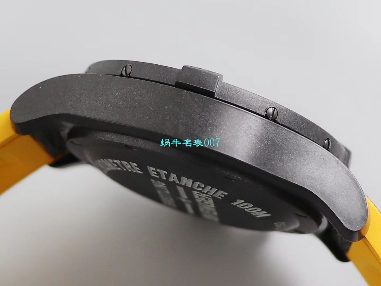   GF厂百年灵复仇者飓风系列XB0180E4.I534.253S.X20D.4腕表 / BL126