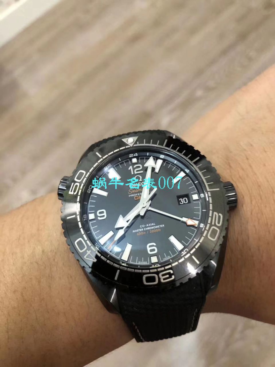VS厂欧米茄海马深海之黑全陶瓷OMEGA手表215.63.46.22.01.001腕表 / M609
