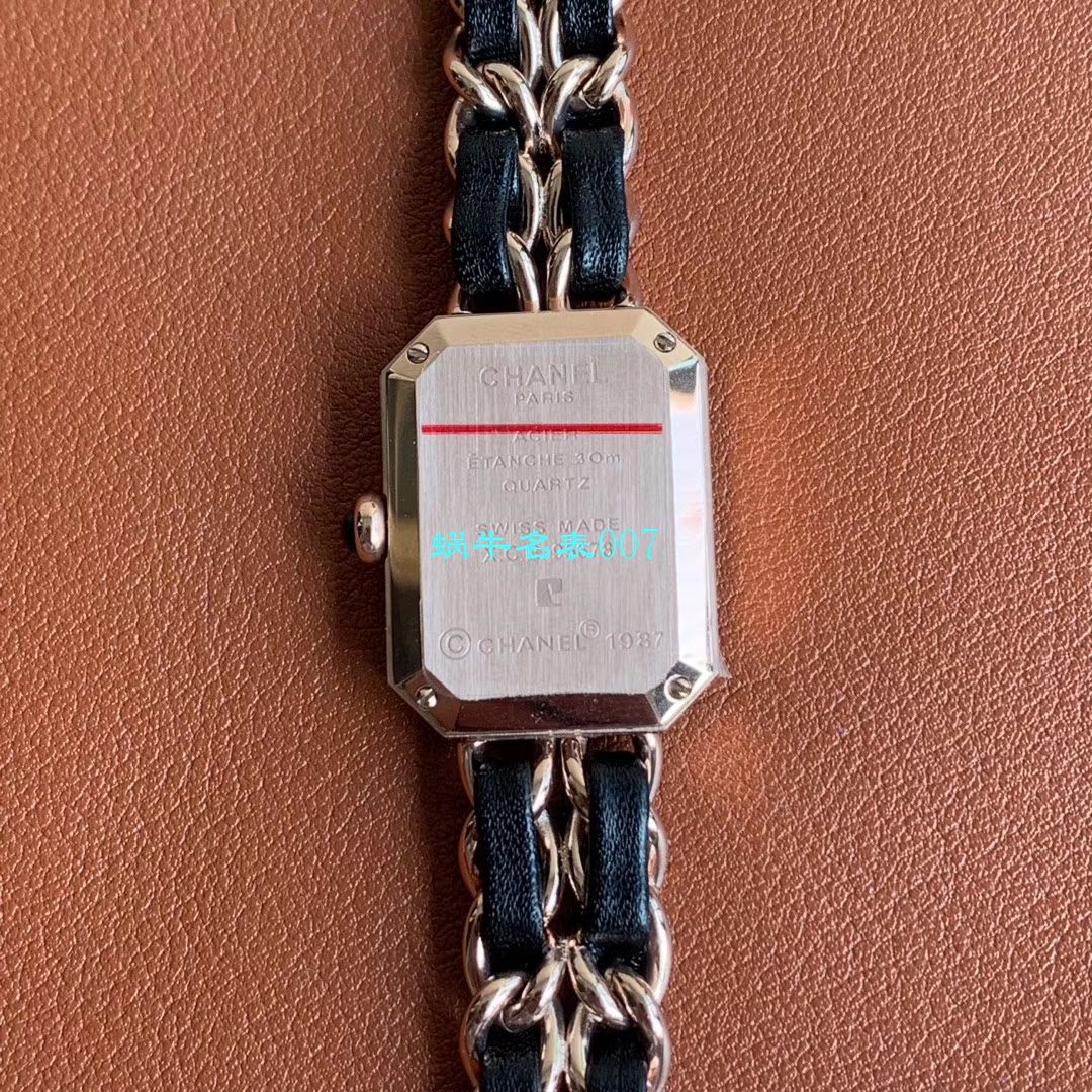  BV出品  Premiere系列是香奈儿与1987年推出的第一款专为女性设计的腕表 / X52
