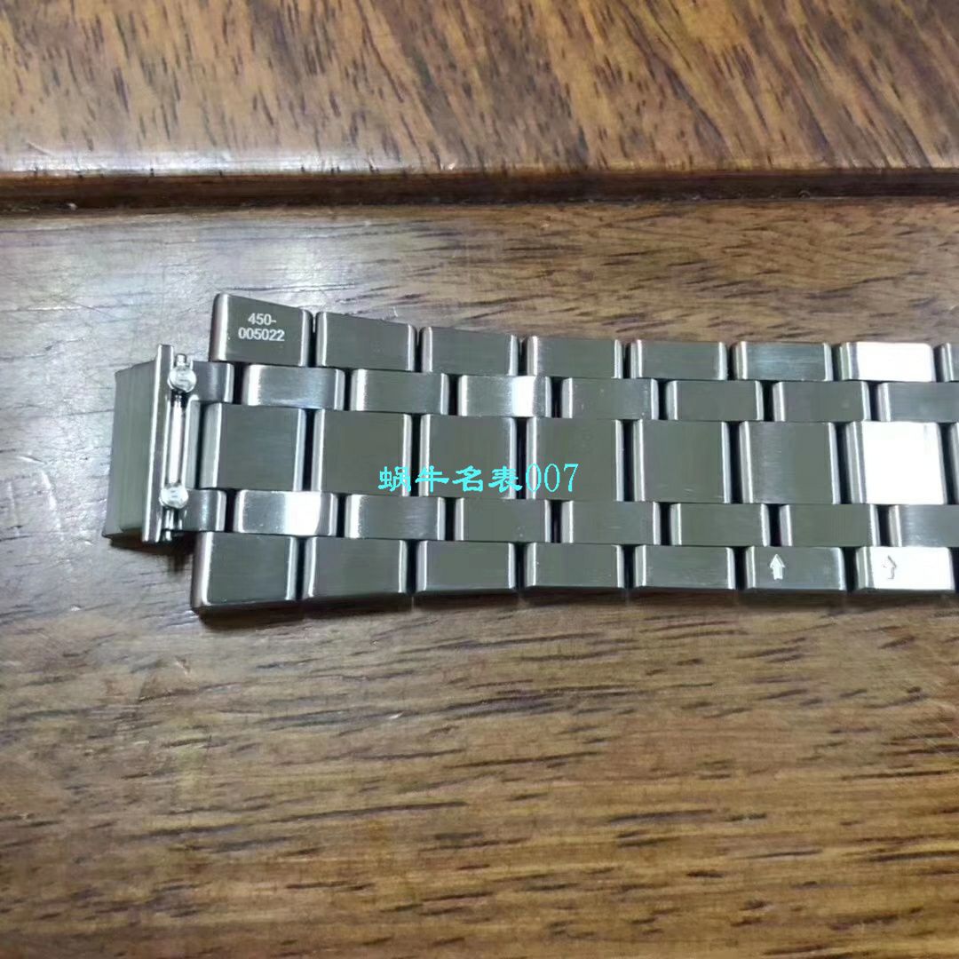   渠道原单Maurice Lacroix  艾美AIKON系列AI6008-SS002-430-1，AI6008-SS002-330-1腕表 / AI11