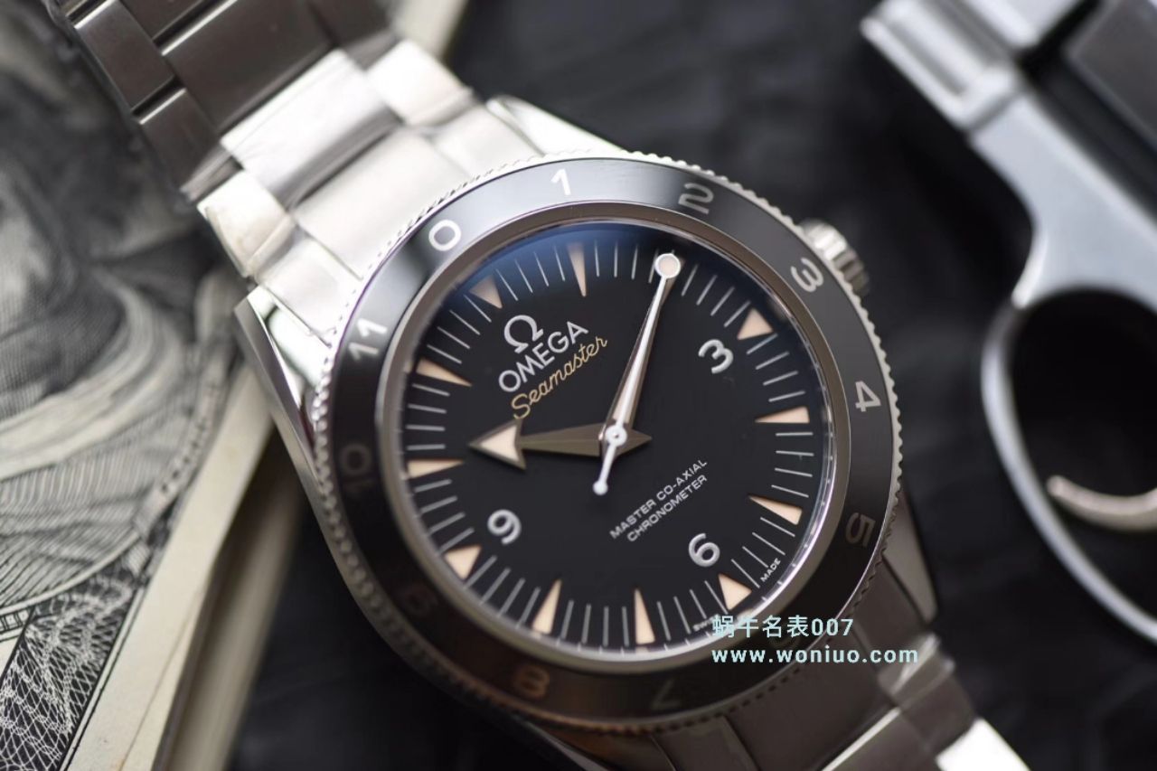 视频评测VS厂OMEGA欧米茄 海马300米233.32.41.21.01.001幽灵党 007限量版腕表 / M011VS