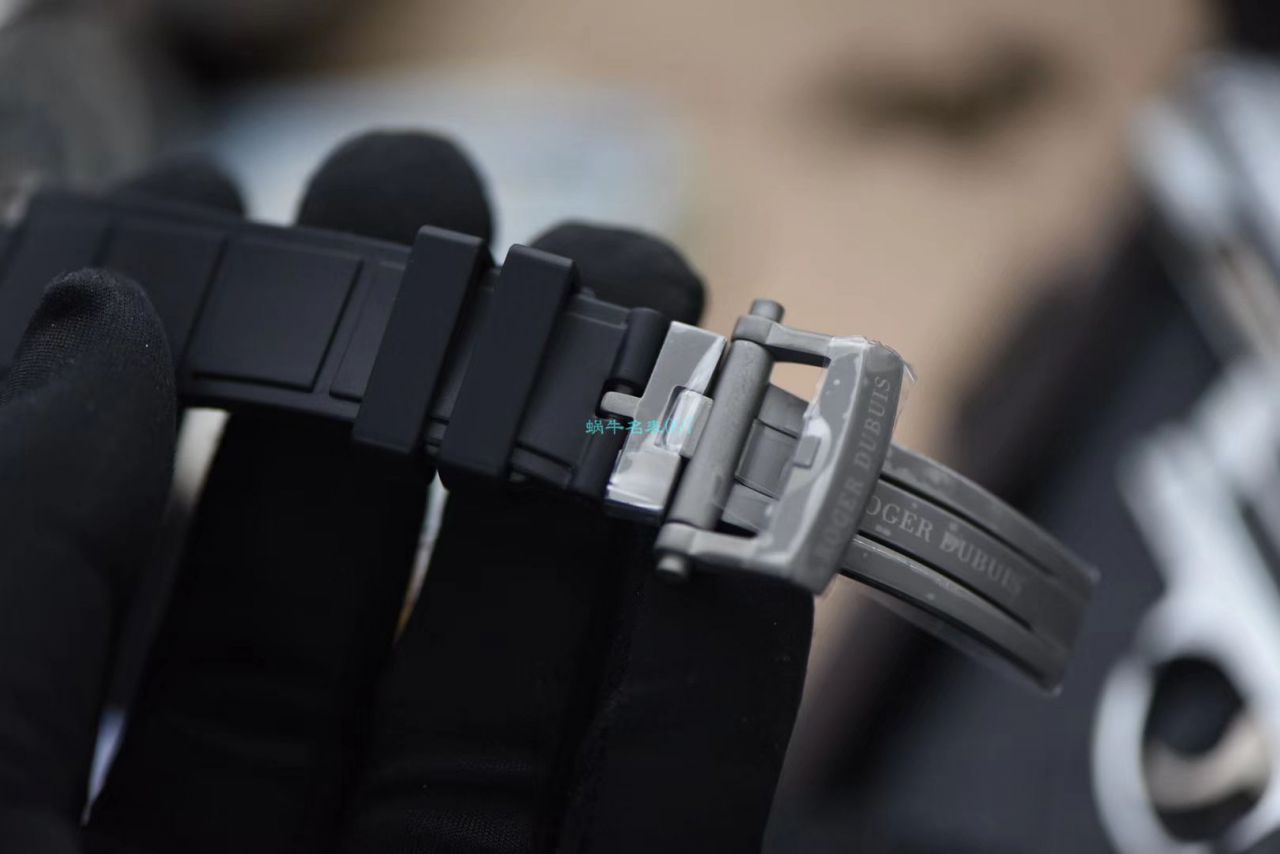 视频评测BBR厂陀飞轮Roger Dubuis罗杰杜彼王者系列RDDBEX0479腕表 / LJ068