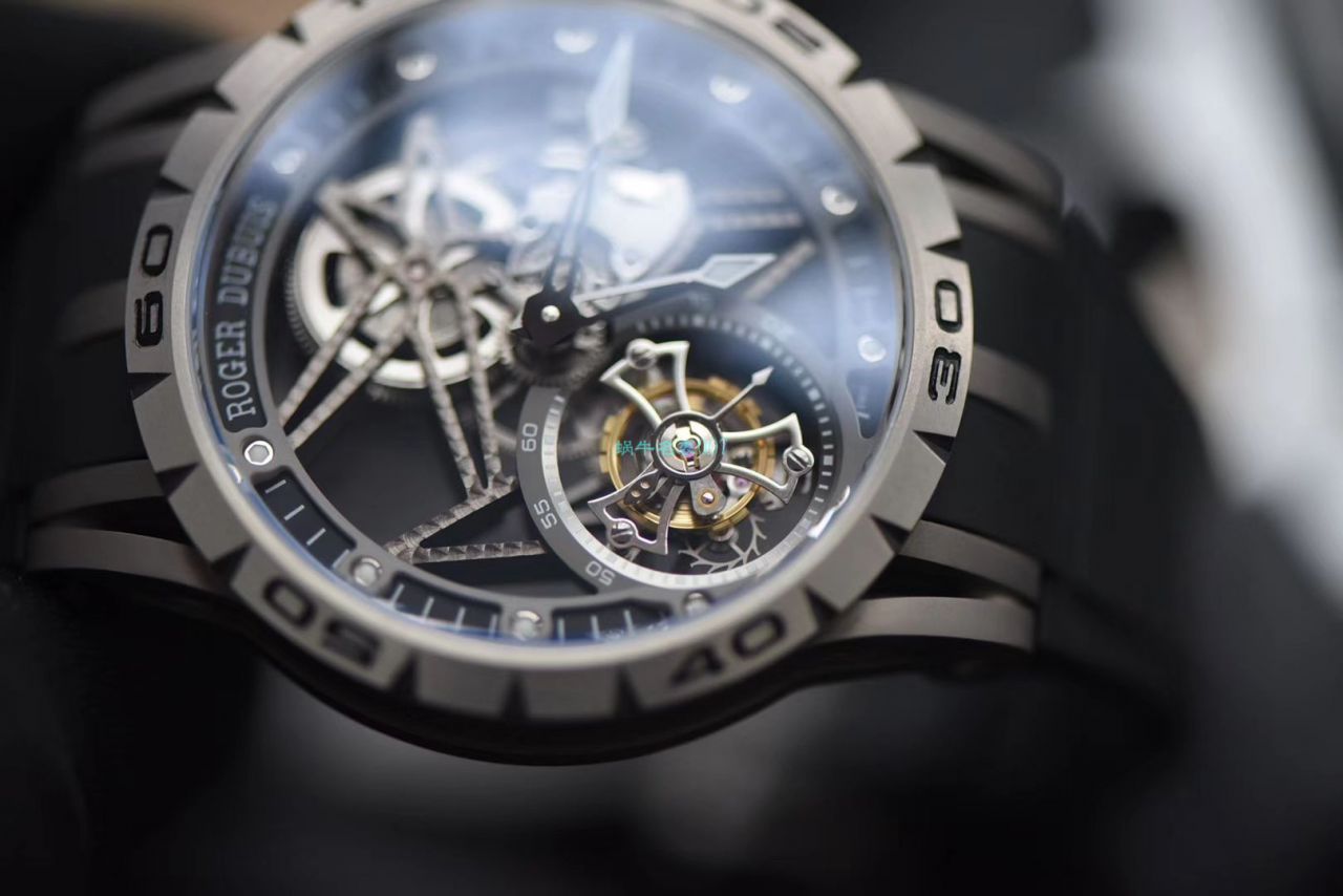 视频评测BBR厂陀飞轮Roger Dubuis罗杰杜彼王者系列RDDBEX0479腕表 / LJ068