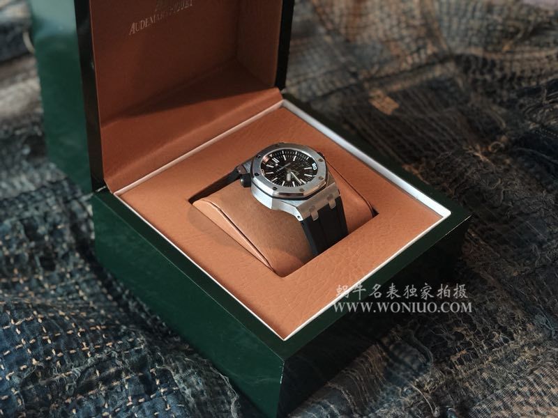 视频评测JF厂官网V9S最新AP爱彼皇家橡树离岸型15703ST.OO.A002CA.01腕表 / JFAP15703