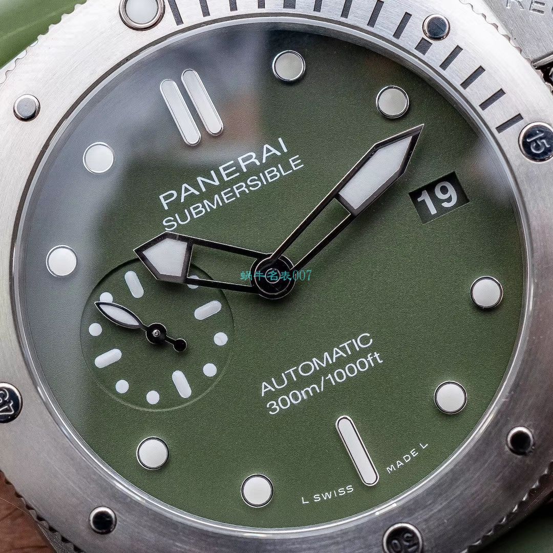 视频评测最好的网站  VS厂沛纳海SUBMERSIBLE 潜行PAM01055腕表 / VSPAM1055VV