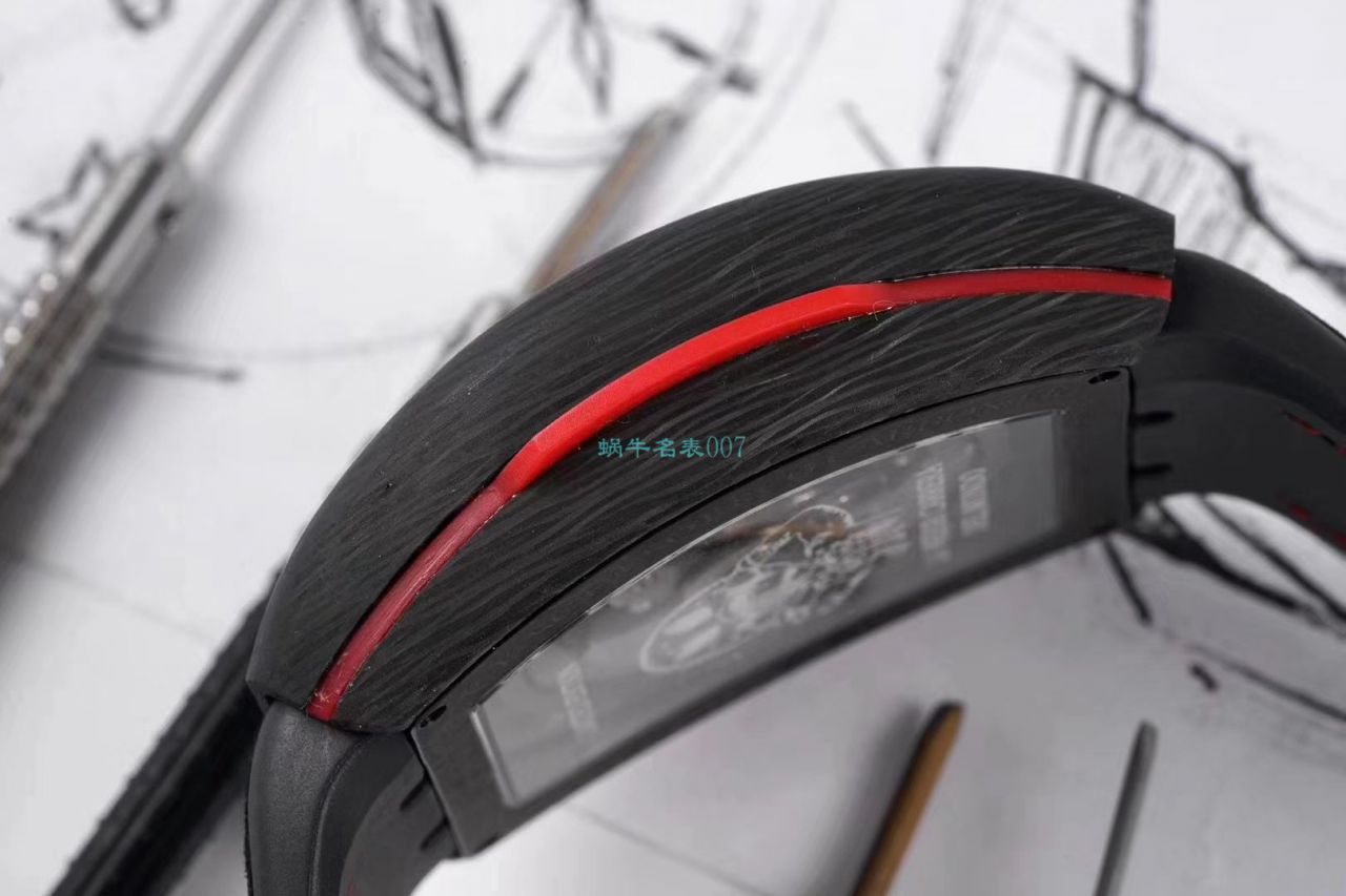 TW厂推出法穆兰碳纤维WPHH 2020 Vanguard™ Racing镂空系列腕表 / FL070