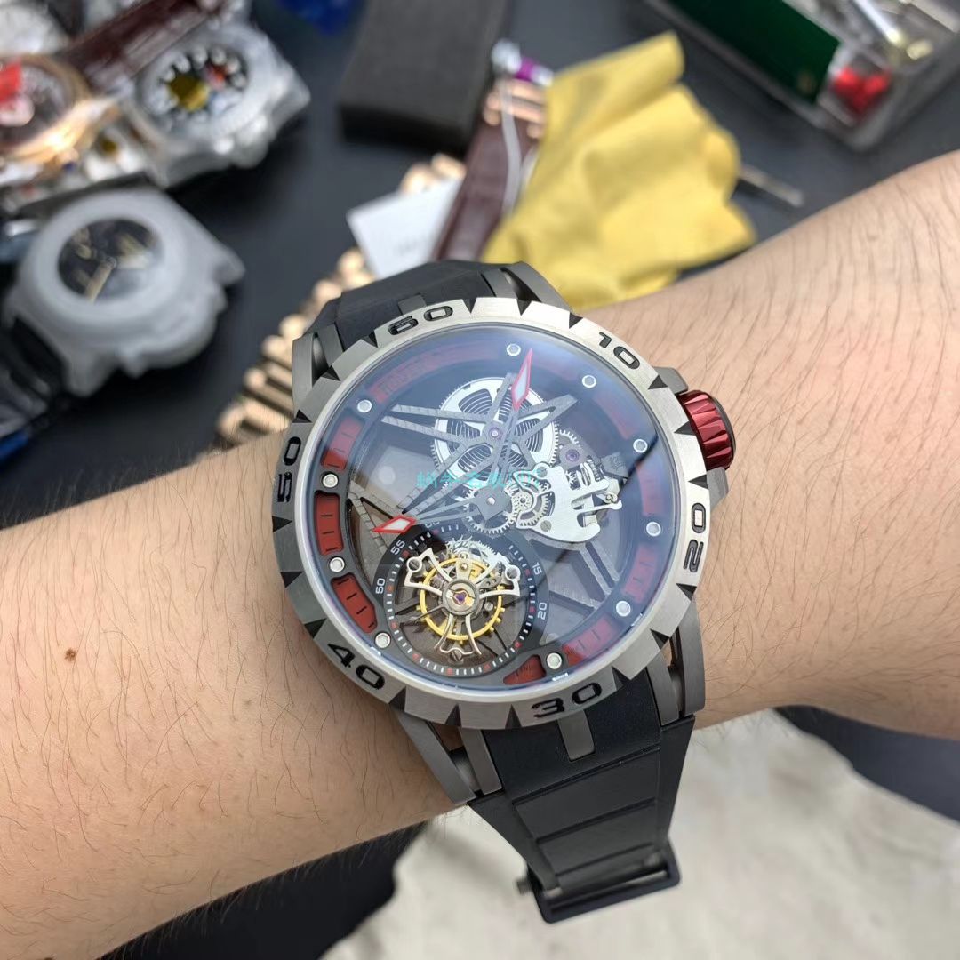 视频评测BBR厂陀飞轮Roger Dubuis罗杰杜彼王者系列RDDBEX0479腕表 / LJ068